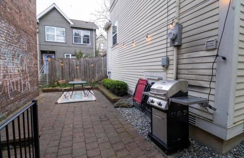 Adorable Cozy House with Parking and Loft! - Foto 9