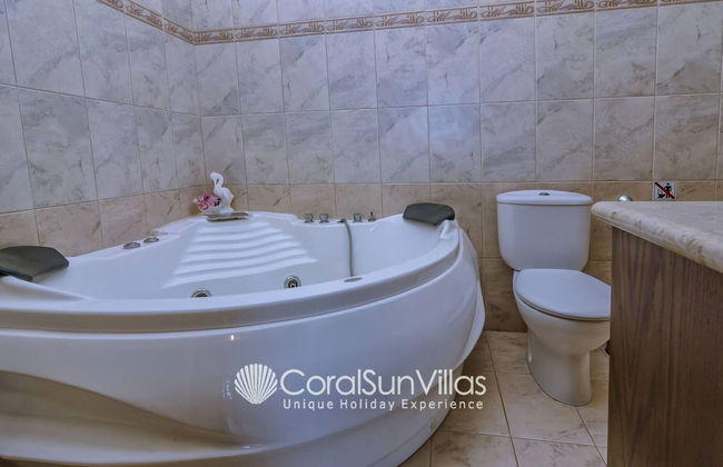 Away-from-it-all, Exceptional Sea Views Sleeps 10 - Foto 32