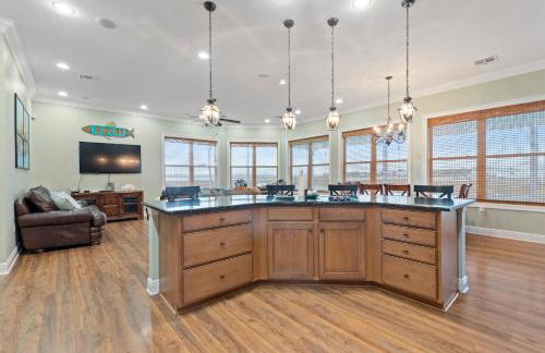 Waterfront Home with dock, sleeps 10 - Foto 22