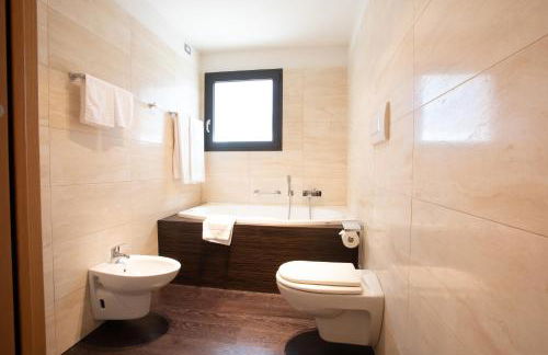 Matrix Hotel & Residence - Photo 32