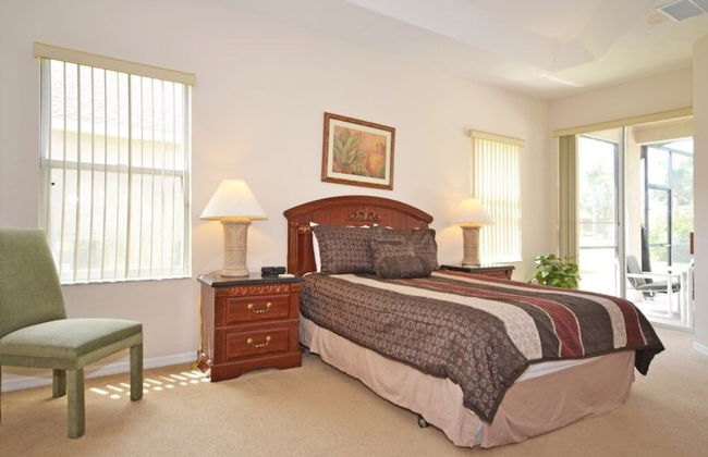 Corvina Villa 5 Bedroom Home by RedAwning - Photo 2