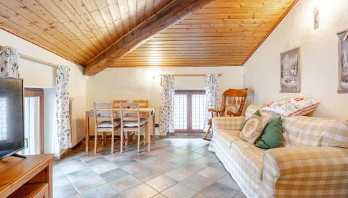 8 Posti letto con Wifi Free, Netflix vicino al Lago di tenno - Foto 4