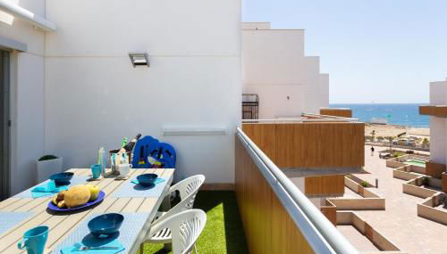 Luxury beachfront penthouse - Foto 1