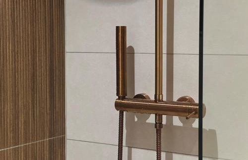 Le Jacaranda - Suite africaine - Sauna & Netflix - Foto 23