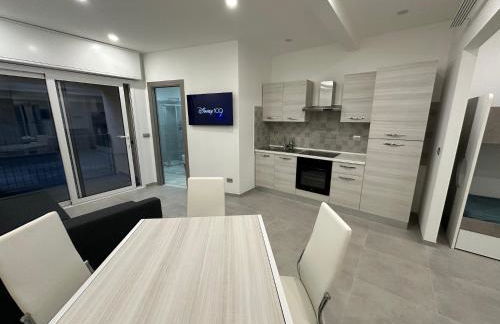 SOLUZIONE CASA Pietra Ligure SEA HOUSE DELUXE - Foto 2