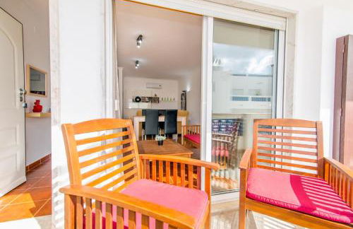 Santa Luzia Residence by Algartur - 5 mins Downtown - AC - Pool - Wi-Fi - Smart TV - Foto 12