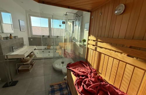 Penthouse mit Sauna, Jacuzzi & Tischkicker - Foto 29