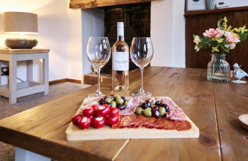 Oakworth 3 Bed Cottage, Sleeps 5, Haworth, Brontë - Foto 9