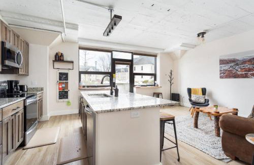 Red Drive at the Elegant Grand Traverse Commons - Foto 4