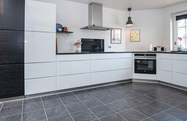 8 Person Holiday Home in Thyboron - Photo 8