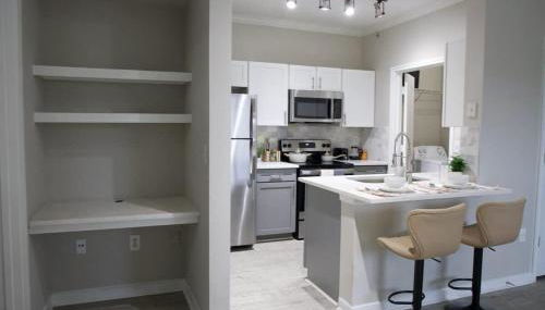 Stylish 1BR Escape Ideal for Business or Leisure - Foto 4