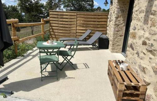 Refuge cosy pour séjour en couple PDF! Gîte de la grosse pierre - Foto 8