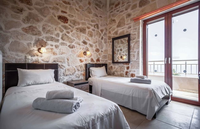 Orient Villa - Photo 11