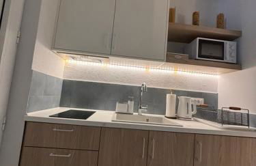 Agathi Beauty Studios - Foto 8