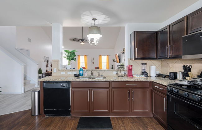 Hot Tub Foosball Fenced Yard Parking - Foto 12