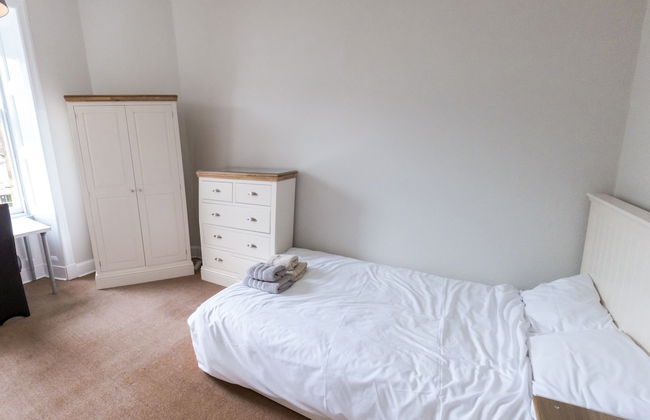 Silver Lining - Spottiswoode Apartment - Photo 6