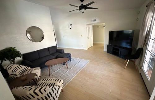 Next Getaway Home-3 Rooms, 4 Bed, 2 Bath, Backyard - Photo 36