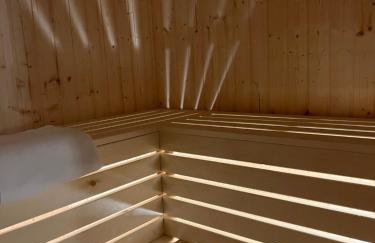 Family & Business Sauna Tężnia Apartments No 8 VIP Najpiękniejszy UNIKAT - Leśny nad Zalewem Cedzyna, Private SPA with Sauna, Jacuzzi - 5 Bedroom, Spectacular View Terrace, Parking, Catering Options - Exclusive NEW! - Foto 17