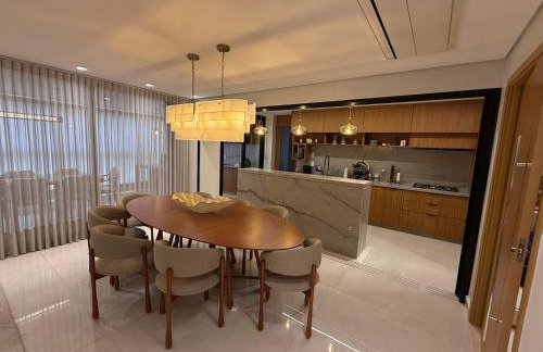 MotoGP Luxury Stay Apartment Goiânia - Foto 9