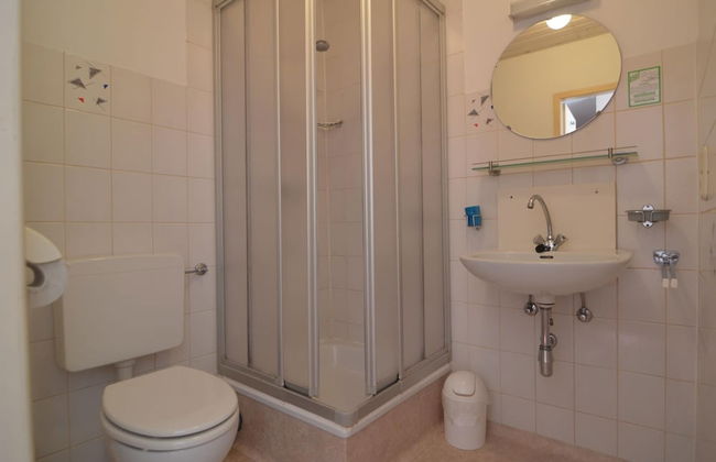 Classy Holiday Home in Rzig near Forest - Photo 22