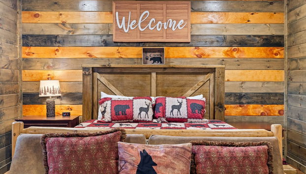 Cabin w/ Hot Tub & Game Room in the Smokys! - Foto 3, Habitación