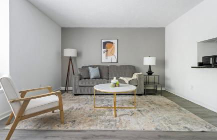 Landing Spectacular 1BD Gym Pool - Photo 1