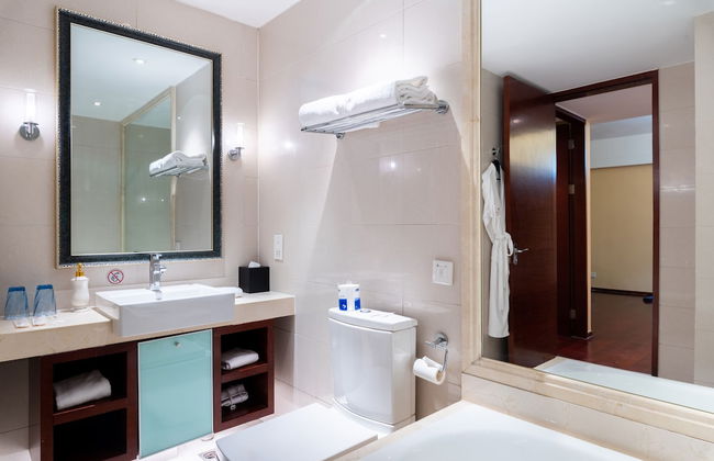 Tianjin Crown International Apartments - Photo 56