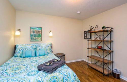 3 Bedroom Cottage Only 3 Miles from Downtown - Foto 12