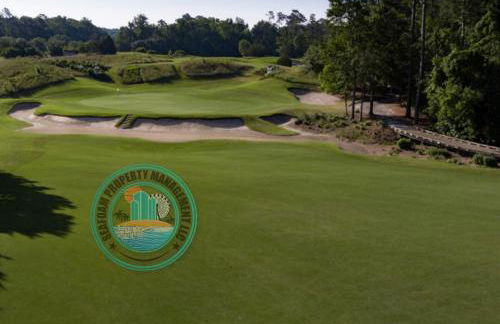 2Br 2Ba Condo on Golf Course - Foto 30