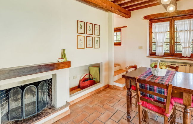 Belvilla by OYO Typical Country House With Pool - Foto 21