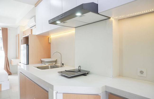 Minimalist And Homey Studio At Daan Mogot City Apartment - Foto 8