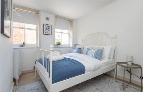 Bright and Spacious 3BDR Loft by Tooting Broadway - Photo 4