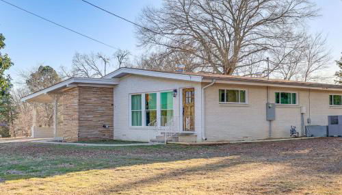 Walk to Town Historic Quitman Gem with Private Yard - Foto 3