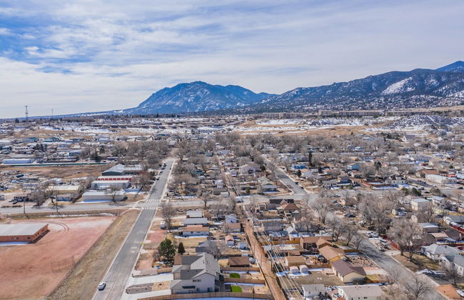 4bdpikes Peak Viewsminutes to Hiking & Dining!! - Foto 76