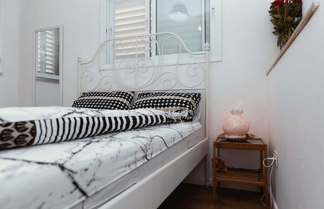 2Rooms Perfect Location 1Min to Beach - Photo 27