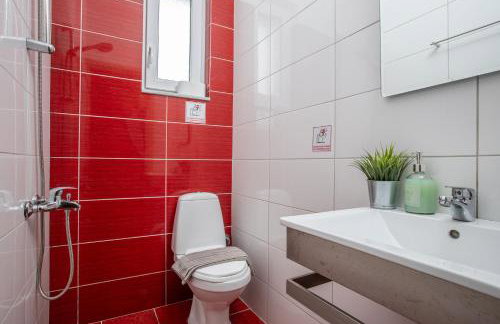 DIMITRA apartment with private pool and sea view -the ground floor of a two storey building - Foto 18