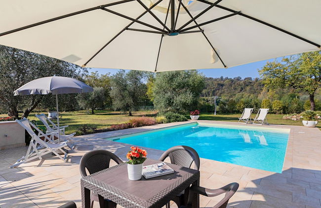 Villa Daniela con Piscina Vista Lago by Wonderful Italy - Photo 7