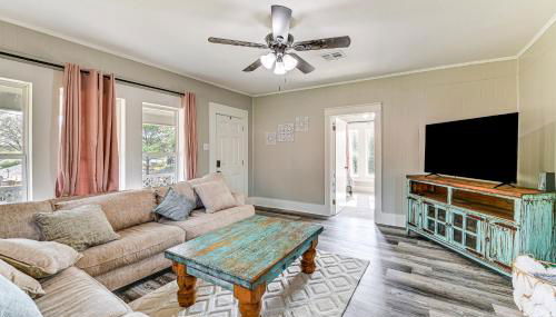 Near Campus and Casino Family-Friendly Durant Home! - Foto 5