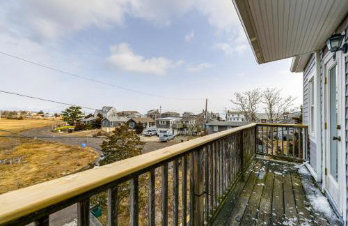 Marshfield Home with 4 Decks and Private Beach Access! - Foto 27