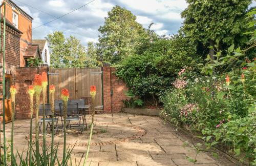 Cream Door Cottage - Photo 24