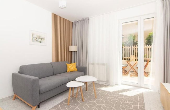 The Rose Garden Apartments - Photo 23