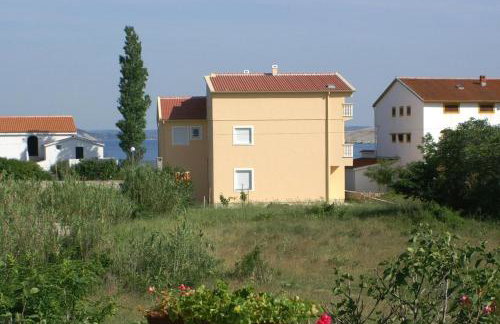 Apartments by the sea Vlasici, Pag - 6523 - Foto 3