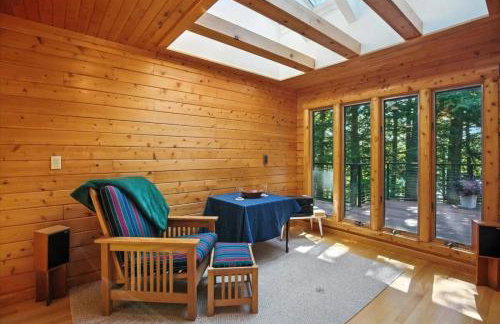 Lakefront Log Home on Huge Lake in Private Cove - Foto 37