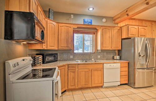 Family-Friendly Sagle Vacation Rental with Deck - Foto 11