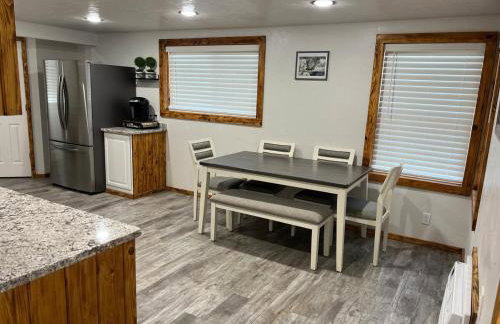 Cozy Home Between Zion & Bryce - Photo 57