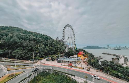 Loft vista panorâmica da Roda gigante e orla de BC - Foto 24