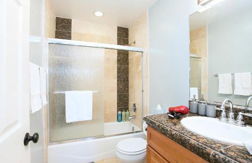 Multi-Level 2BR-Fast WiFI-Free Parking -CM-1 - Foto 23
