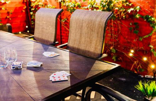 5BDRM 10BD with King BBQ Patio 1 MIN walk Carson ST - Foto 6