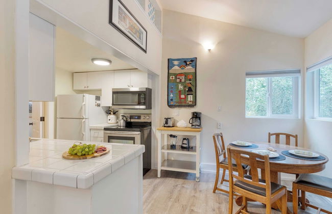 Cottage By The Bay by Avantstay 0.5mi to Beach! - Foto 11