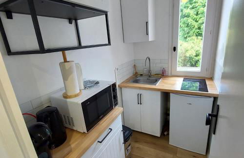 La Pause Valognaise "Parking privé" - Foto 5